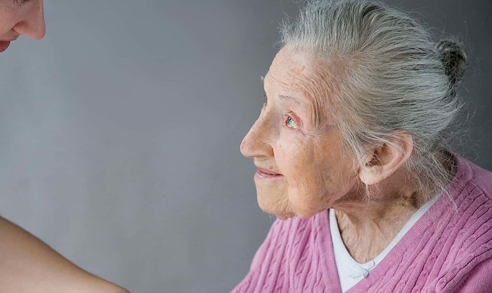 уход за пожилыми с деменцией